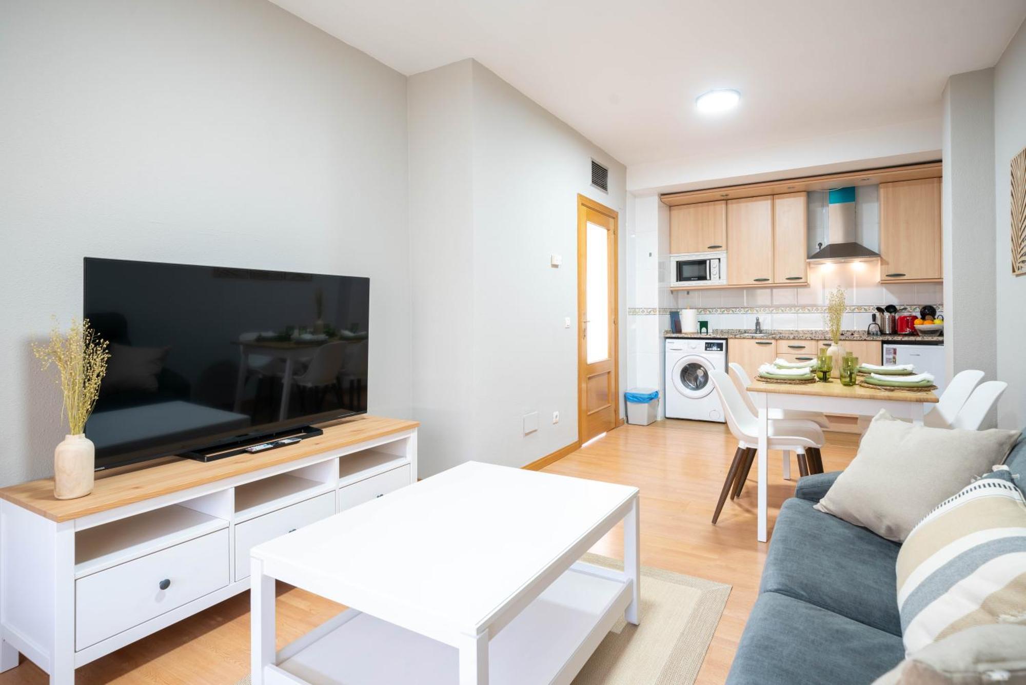 Apartamentos Go Covaresa Parking Gratuito Bajo Disponibilidad Valladolid Dış mekan fotoğraf