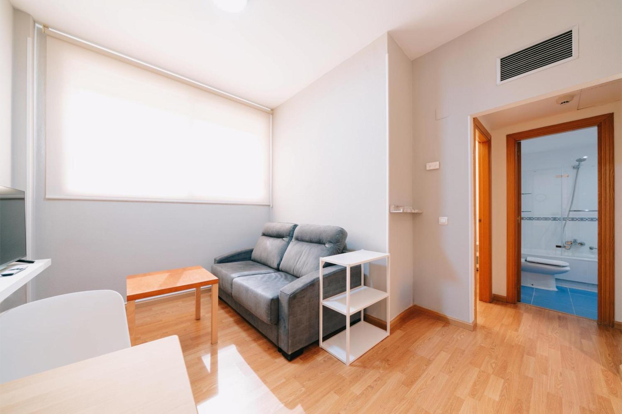 Apartamentos Go Covaresa Parking Gratuito Bajo Disponibilidad Valladolid Dış mekan fotoğraf