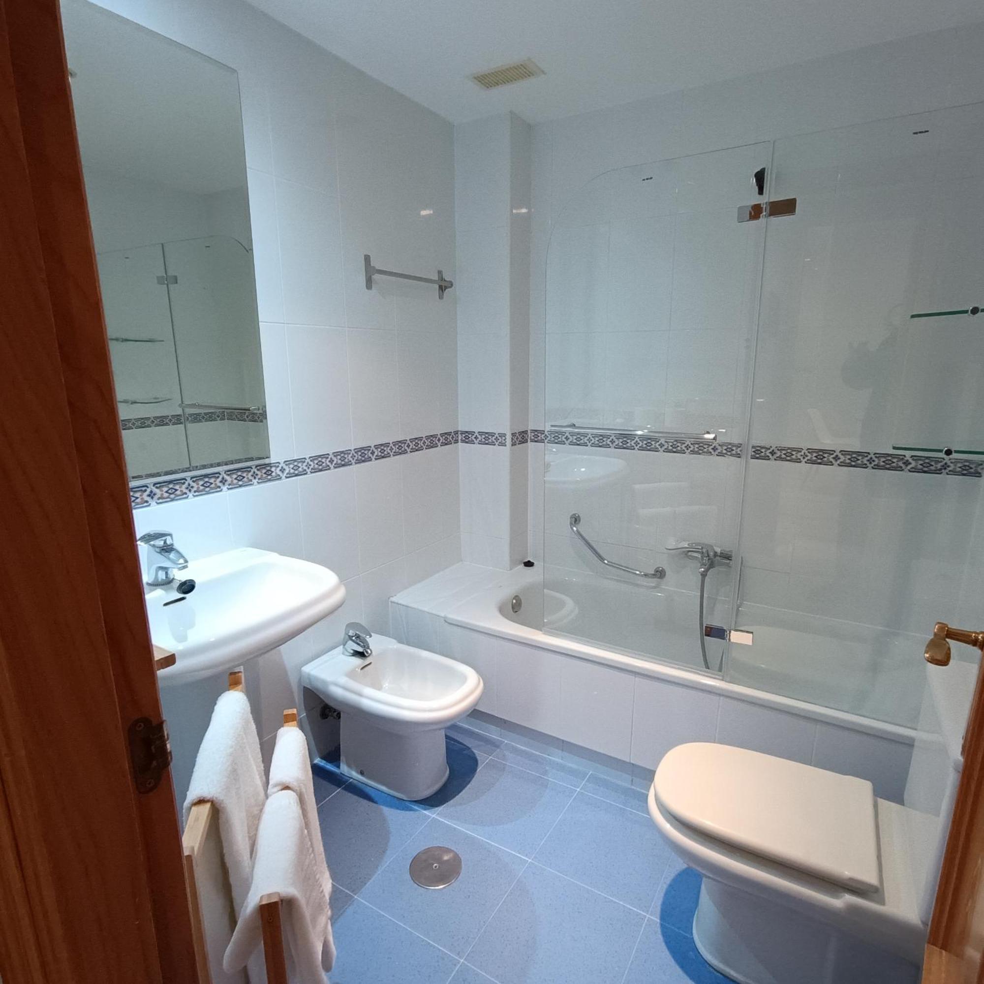 Apartamentos Go Covaresa Parking Gratuito Bajo Disponibilidad Valladolid Dış mekan fotoğraf
